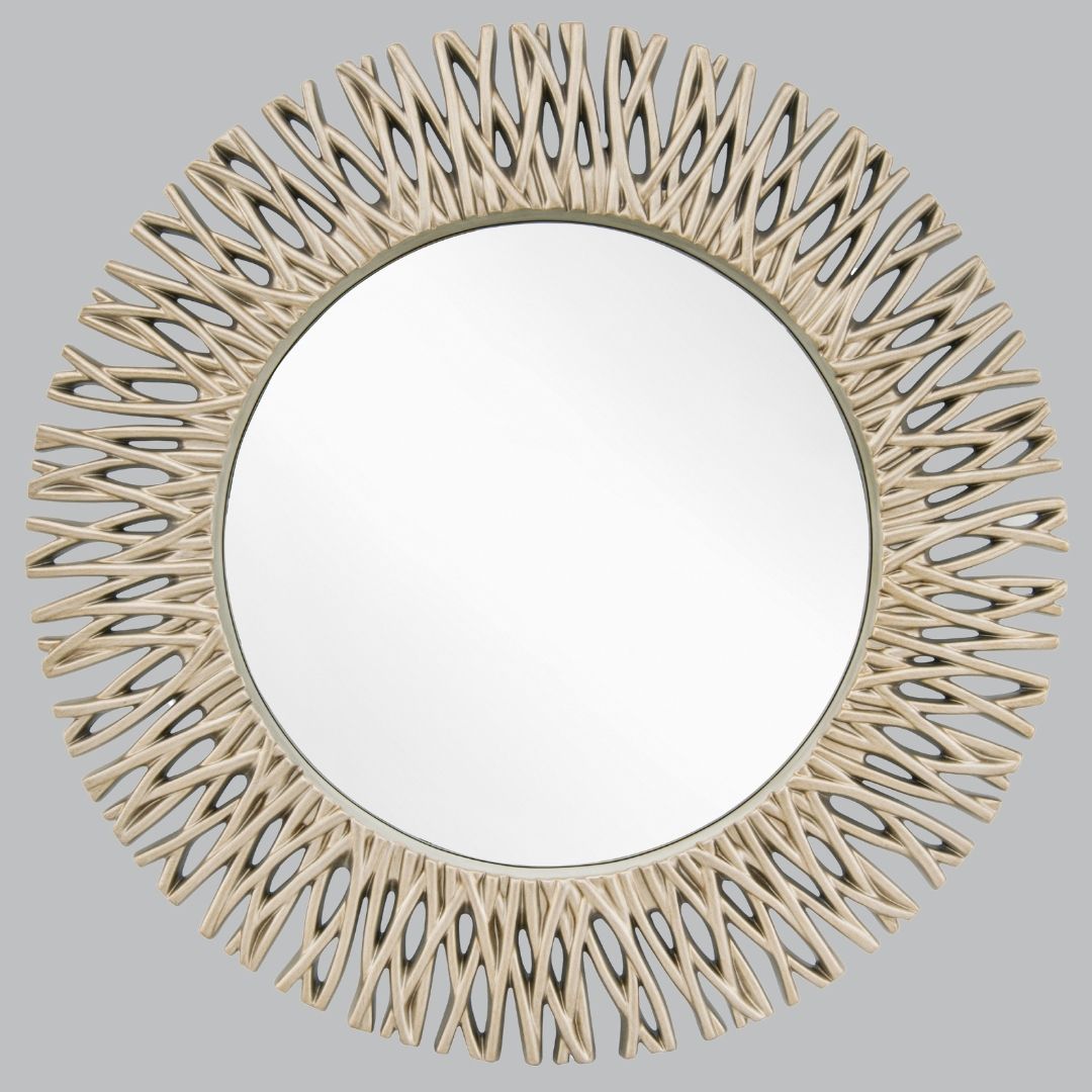 La Selva Mirror